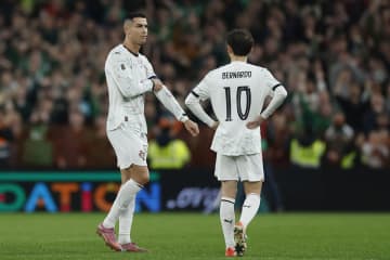 Ｃ・ロナウドが強烈エルボーの〝暴挙〟で一発退場「みじめな夜」 Ｗ杯初戦も出場停止か