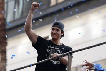 ドジャース大谷翔平が３年連続４度目のＭＶＰ  〝オオタニ疲れ〟吹き飛ばす満票選出！