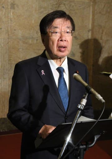 買春側規制「検討行う」　法相、予算委で首相指示