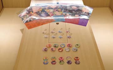 【食レポ】くら寿司で「極上とろとまぐろ」フェアが本日14日(金)から開催! 熟成中とろや、税込115円の下関の老舗水産会社から仕入れたふぐ皮ポン酢などのお寿司も、ブラックフライデーにちなんだ黒スイーツもめちゃんこ美味!