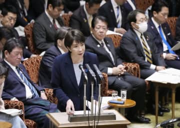 首相、電気・ガス補助重ねて表明　最低賃金「統一目標ない」
