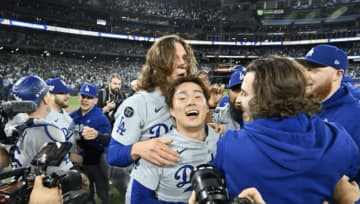 ド軍カメラマン、WS優勝後の秘蔵写真を公開　大谷翔平のオフショットや山本由伸の笑顔に注目