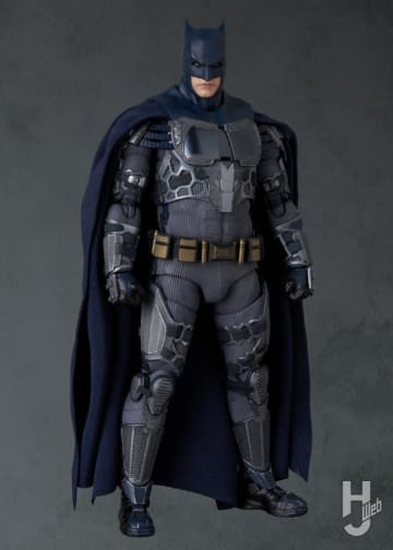 『ザ・フラッシュ』バットマンがMAFEXで発売決定！ ワイヤー内蔵の布製マントや豊富な武器パーツでたっぷり遊べる仕様に【MAFEX最新情報】