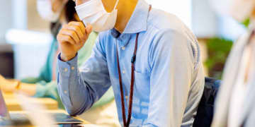 「ゲッホゴホッ」体調不良なのに同僚が出社、インフル・コロナうつされた…“旅行キャンセル”になったら「損害賠償」請求できる？【弁護士解説】