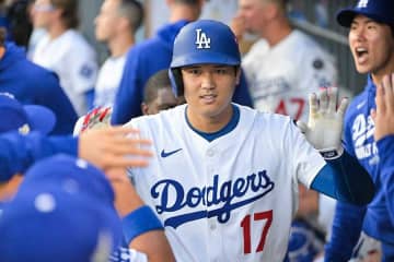 MVP大谷翔平にド軍同僚から祝福続々「まさに最高」　ロハスは愛犬デコピンに「俺のMVPだ」