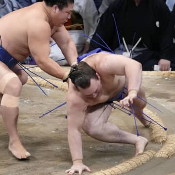 安青錦の“大関取り”に暗雲…最も尊敬する若隆景がまさかの変化で「いや～な負け方」