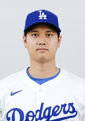 「二刀流」大谷、3年連続MVP　満票で4度目、歴代単独2位