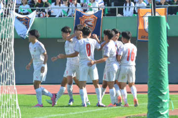 インハイ王者の神村学園、J内定組の活躍で鹿児島を6-0で下しV王手