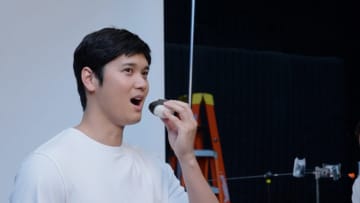 大谷翔平が撮影で細かな演技確認　新CMで豪快におむすびにかぶりつき　スタッフも笑わせようと奮闘