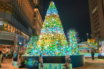 東京ミッドタウン日比谷25年イルミネーション、ツリーがディズニー映画『ズートピア2』仕様に