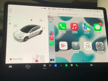 テスラ、ついにアップル「CarPlay」対応か　「数カ月以内」に実現の可能性