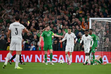 40歳主将の愚行…ポルトガル指揮官は肘打ち退場のC・ロナウドを擁護「不運だった」