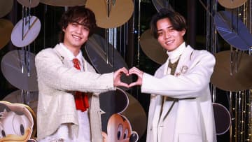 King & Princeが点灯式に登場！永瀬廉「心がポカポカしました」髙橋海人 今年のクリスマスは「廉とミッキーと家族と丸の内に行きたい！」