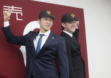 巨人が北浦竜次、板東湧梧を獲得　元日本ハム、ソフトバンク投手