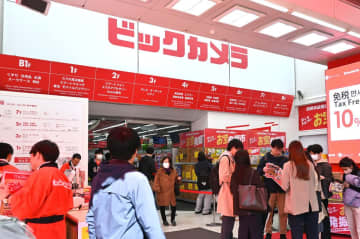 ビックカメラ、創業の地・池袋の3店舗をリニューアル。アニメの品揃え強化などで若者や女性を意識