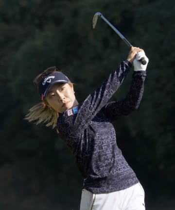 木村彩子、神谷そらが首位　三ケ島ら3位、女子ゴルフ第1日