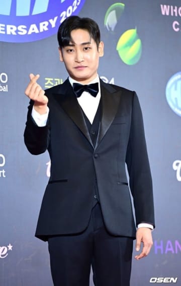 パク・ジェジョン、11月20日に除隊へ…当日はファンと対面で挨拶も