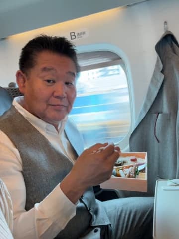 花田虎上、妻と食べた駅弁を絶賛「この銀だら弁当美味しかったです」
