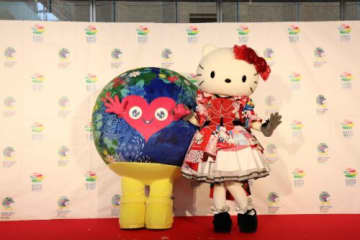 トゥンクトゥンク×サンリオ 花博で初のコラボグッズが発売