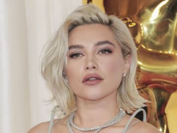 フローレンス・ピュー、インティマシーコーディネーターとの仕事を正直に語る「良い人もいれば悪い人もいた」