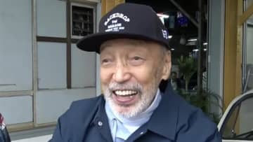 「愛おしい」とほれ込む1970年式の車を披露！テリー伊藤 ヒーターをつけるレバーやボディーなど隅々眺め夢中