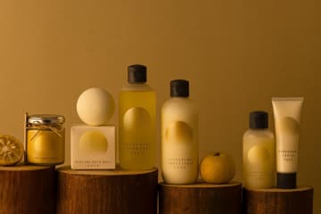 オサジ「ゆず湯」着想の25年冬ボディケア、“柚子＆ローズマリー香る”入浴料やもっちり半熟石けん