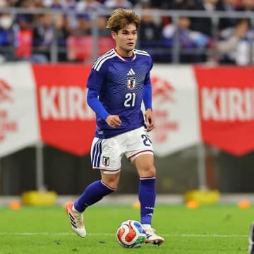 「無双してる」「違う次元でプレーしている」先制点の起点となった佐野の“回収”をファン称賛！「反応速度すごすぎん？」