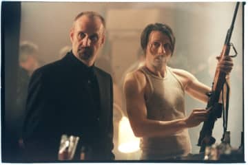 若き日のマッツ・ミケルセンの色気爆発！デンマーク映画史上最高傑作とも言われる“幻の名作”『ブレイカウェイ』