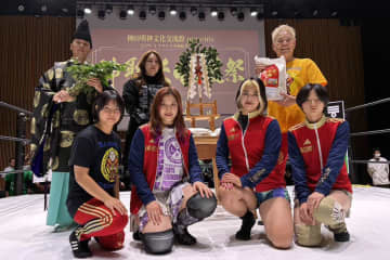 【LLPWｰX】神取忍〝神取米〟を奉納し感無量「みんなの力で夢をかなえることができた」