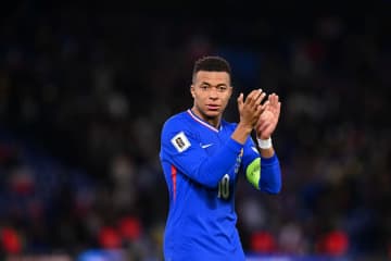 フランス代表FWエンバぺが右足首の治療で代表離脱…W杯出場決定の翌日にレアルに復帰