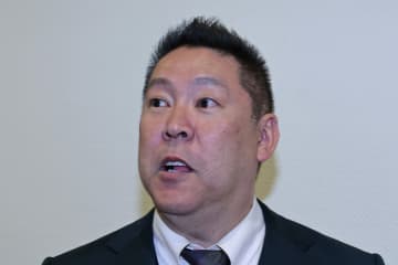 立花孝志容疑者が一転〝完オチ〟の背景　弁護方針めぐり「主戦論ｖｓ穏健路線」せめぎ合い
