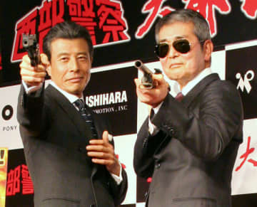 高速道路の入り口でこちらを睨みつけ…渡哲也の“凄み”を一瞬で感じたエピソード（城下尊之／芸能ジャーナリスト）