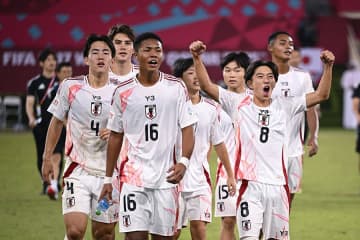 日本とメキシコの交流…監督も感心「この選手たちの良さ」　経験を「成長のパワーに」