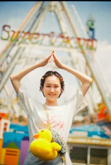 尾碕真花、6年ぶりの新たな一歩♡待望のセカンド写真集がついに発売！