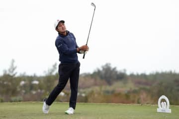 金谷拓実ら3人が暫定9位で決勝へ　大西魁斗はカットライン上でホールアウト