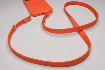 【いつモノコト】Apple純正「1万円のヒモ」を買った　思ったよりスグレモノ