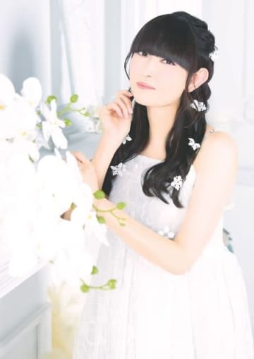 田村ゆかり、新曲「カメリア」がTVアニメ『エリスの聖杯』EDテーマに決定 全国ツアーの模様を収めた映像作品発売