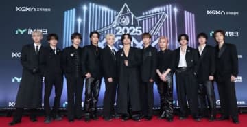 INI、豪華アーティストが集結する音楽の祭典〈KGMA〉にて「Kpop Global Artist」を受賞