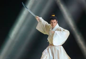 「両京十五日」のチョン・イー、水浸し＆泥まみれの撮影を終え横店に移動