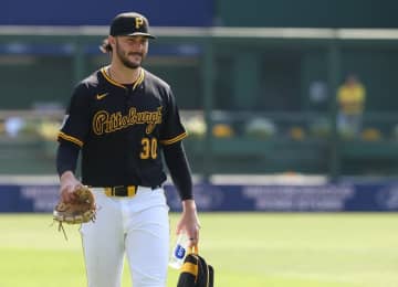 【ＭＬＢ】米ＦＯＸスポーツ　ＧＭ否定もサイ・ヤング賞投手スキーンズのトレード可能性を考察