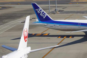 ANA、定時到着率で最下位に。JALも低迷、「定時運航率ランキング」2025年版