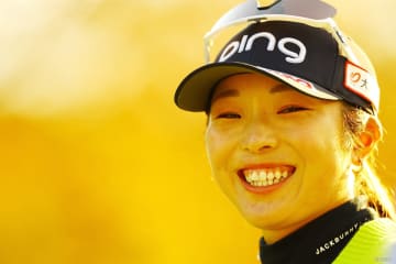 「凄みを増した」佐久間朱莉が女王に王手 フィールドベスト「65」で急浮上