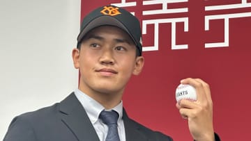 【巨人】育成1位・冨重英二郎と仮契約　対戦してみたいのは阪神・近本光司選手　“今の自分ならどこに投げても打たれそうだから”