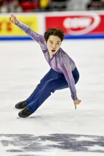 【フィギュア】友野一希が首位発進！SPで今季ベストの95・77点　演技後にはガッツポーズ