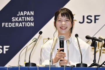 “バス旅女王”髙木菜那、番組で意気投合した柏木由紀とのツーショット披露…深夜のカラオケ熱唱には「コンビデビュー」望む声も