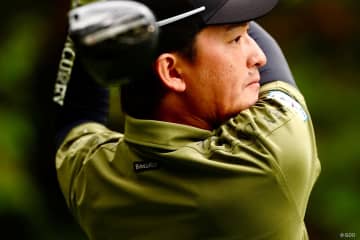 金子駆大が1万人超えのムービングデーに独走 5打差2位に堀川未来夢、小平智ら