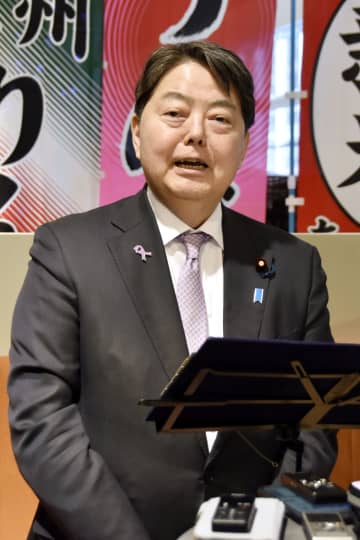 林総務相「コメントは難しい」　衆院選労務費巡る朝日新聞報道に