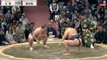 大相撲、観客の“野次”に名物アナが憤り 「静かにせい！」「集中したいのに」残念行為にファンの批判も相次ぐ