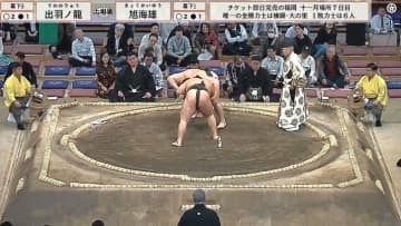 まわしが緩みに緩み過ぎて……大相撲で衝撃光景「胸の上まできてる」「どうなるの？」