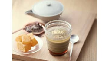 モロゾフの秋冬限定♡香ばしいほうじ茶と黒糖蜜がとろけるプリン